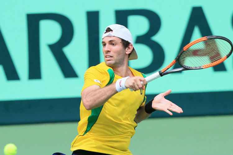 Brasileiro entrou em quadra para a disputa do título e travou um duelo bastante equilibrado