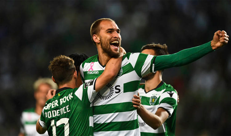 Holandês Bas Dost foi o nome do jogo, com três gols marcados na goleada do Sporting