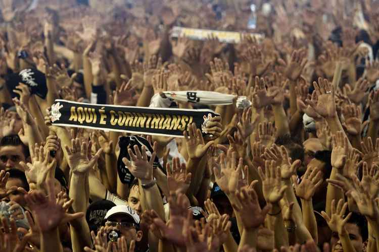 Em contagem regressiva para o hepta, o Corinthians visita o Atlético-PR, na Arena da Baixada