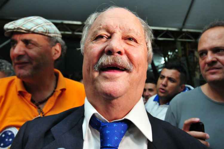 Wagner Pires de Sá terá de resolver problemas financeiros do Cruzeiro a partir de 1º de janeiro de 2018