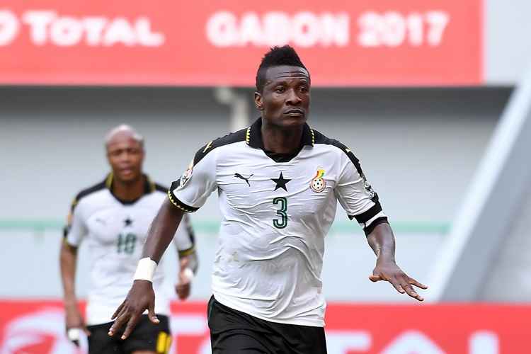 Asamoah Gyan promete lançar a Baby Jet Airlines em breve