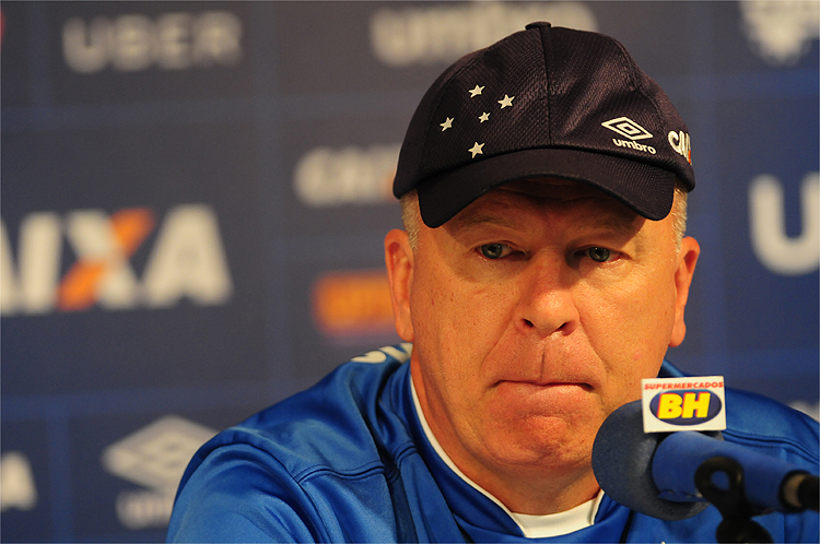 Para Mano, o primeiro caminho a ser tomado é mostrar interesse em resolver os impasses