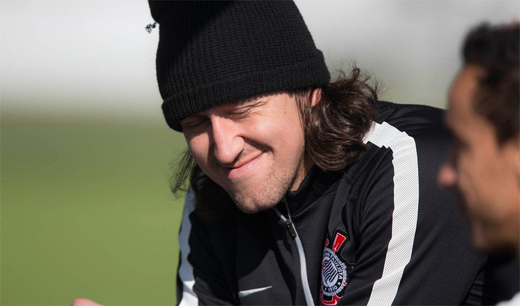 Cássio está com a Seleção Brasileira, que enfrenta a Inglaterra, em amistoso, nesta terça-feira