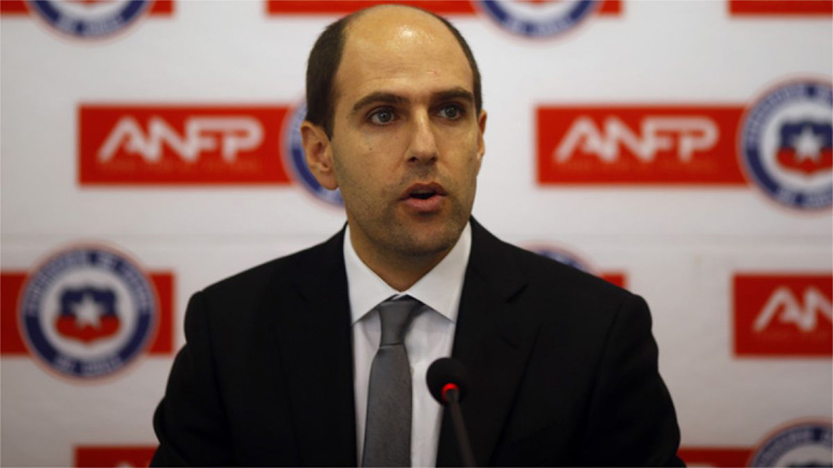 Sergio Jadue, da Associação Nacional de Futebol Profissional, era tratado como Kia