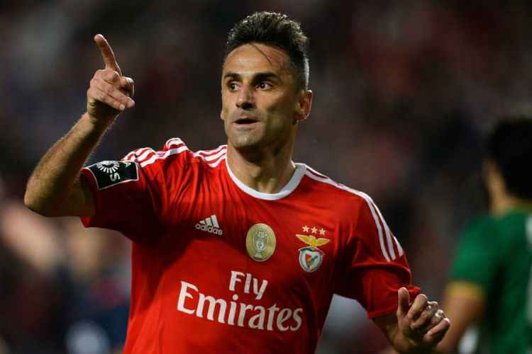 Revelado pelo Guarani, Jonas teve boas passagens por quase todos os clubes que passou