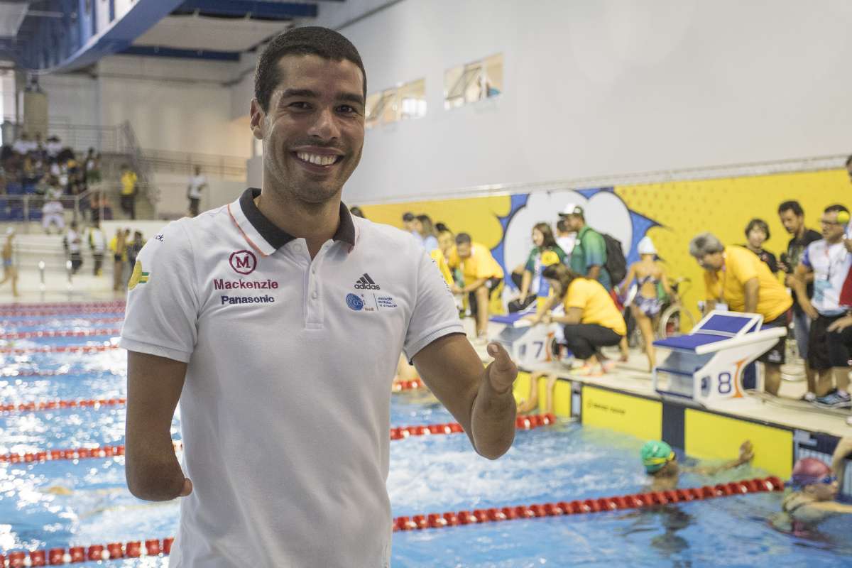 Daniel Dias gostou de visitar uma competição paralímpica escolar: "Não tinha isso na minha época"