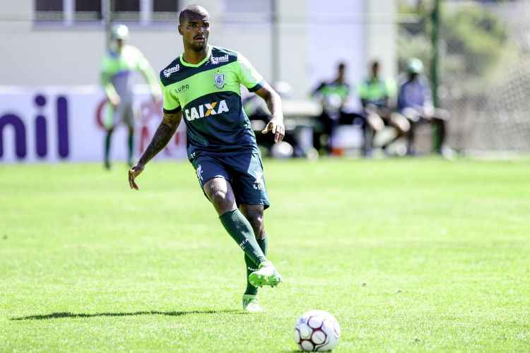 América fez proposta para o zagueiro Messias seguir no América até dezembro de 2022