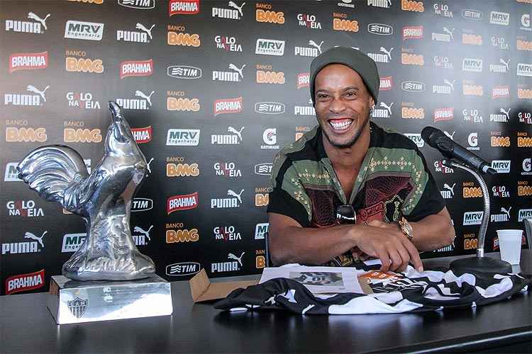 Ronaldinho Gaúcho disputou 88 partidas pelo Atlético e marcou 28 gols, além de 32 assistências