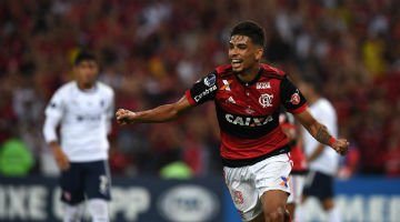 Lucas Paquetá abriu o placar para o Flamengo, aos 29 minutos do primeiro tempo
