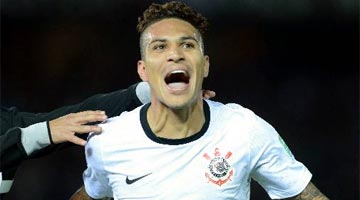 Paolo Guerrero marcou o gol do título em 2012