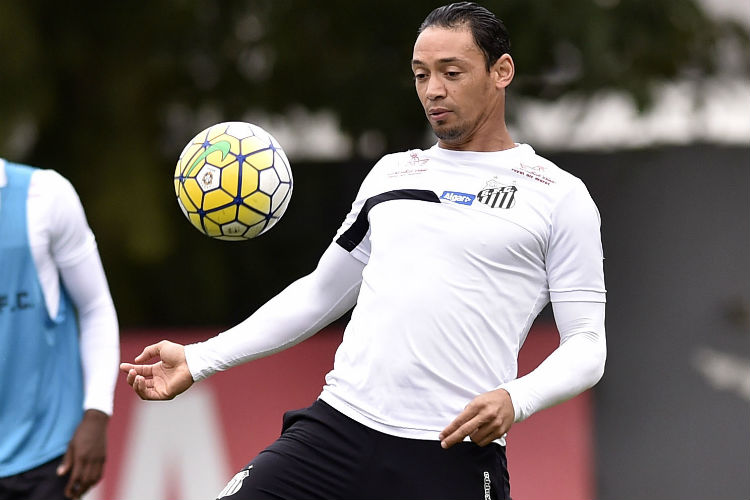 Experiente, Ricardo Oliveira pode comandar o ataque do Atlético na temporada 2018