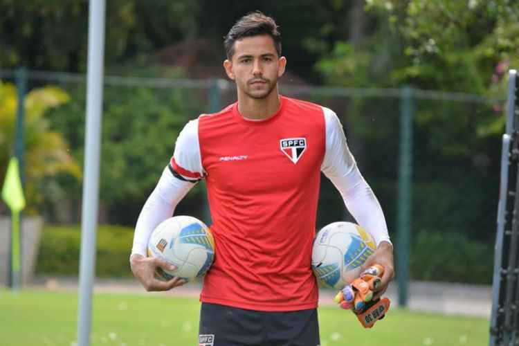 Renan Ribeiro disputaria posição com Sidão e o recém-contratado Jean, contratado junto ao Bahia
