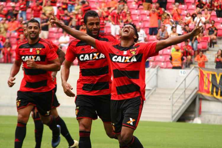 O gol do Sport foi marcado pelo volante Rithely, contra o The Strongest