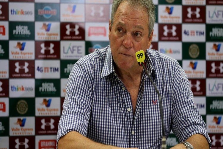 Abel fez elogios à defesa do Flu, que foi muito criticada ao longo do último Brasileirão
