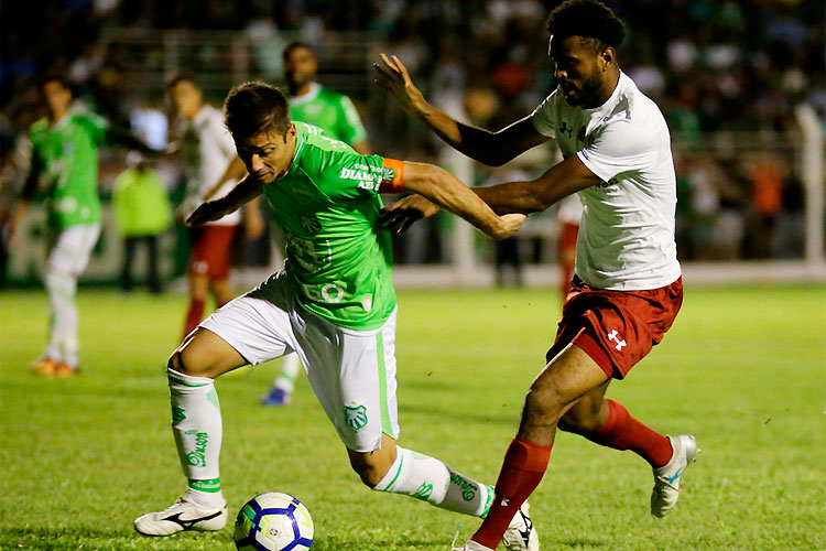 Renato Chaves fez o gol da vitória do Fluminense, aos 45min do segundo tempo: castigo para a Caldense