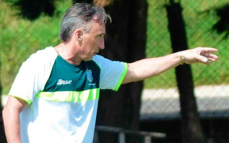 Em Poços da Caldas, a Caldense acabou derrotada pelo Boa, na estreia do técnico Roberto Fonseca