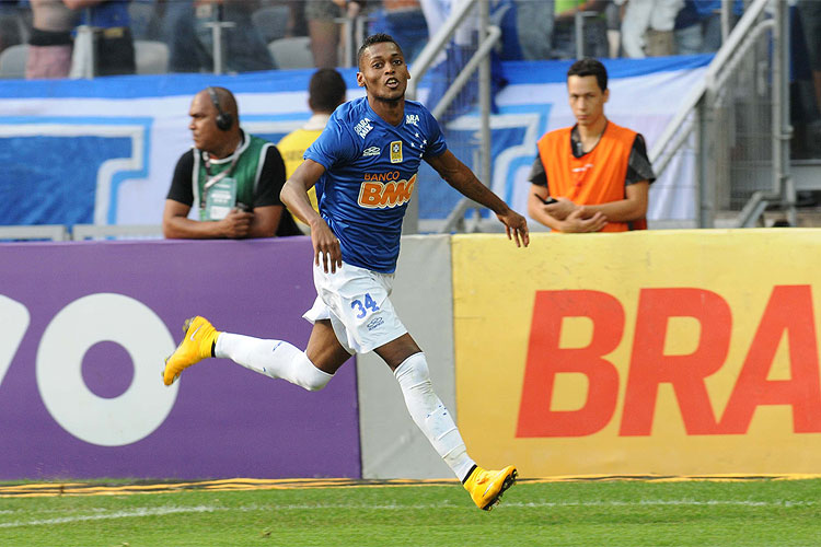 Marquinhos passou pelo Cruzeiro entre 2014 e 2015 e marcou 10 gols em 67 partidas