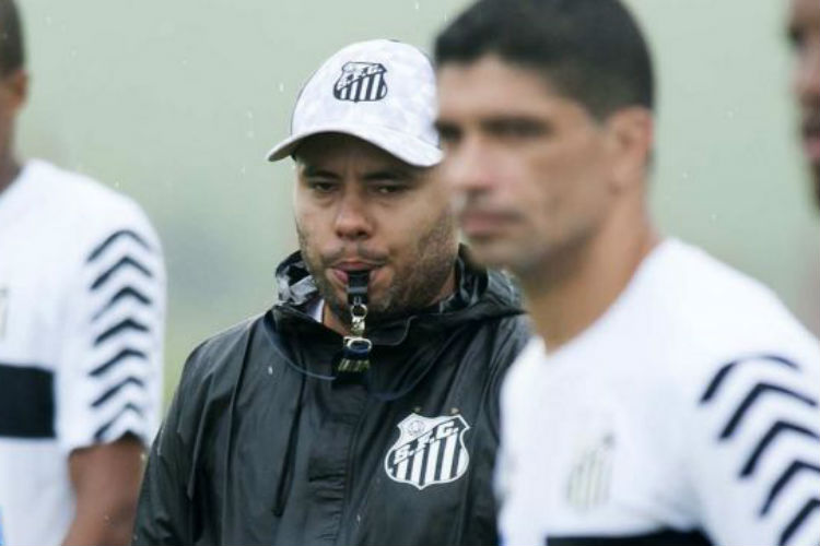 Jair Ventura fechou a maior parte dos treinamentos nesta semana