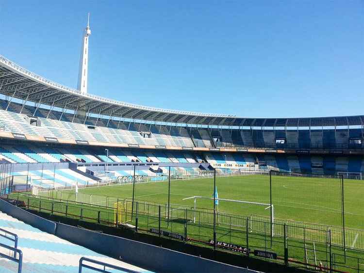 Imagem do belo estádio do Racing, onde o Cruzeiro vai fazer sua estreia na Copa Libertadores