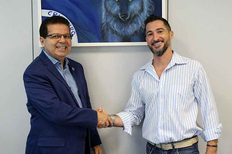 Com a ida de Aristóteles de Paula Lorêdo para a diretoria de gestão de arena, Breno Muniz assume o departamento de Tecnologia da Informação