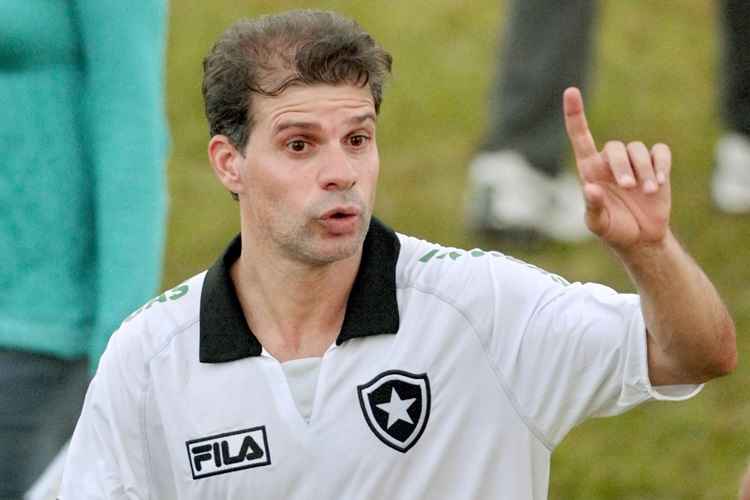 Túlio Maravilha é ídolo do Botafogo e tem passagens pelo futebol candango