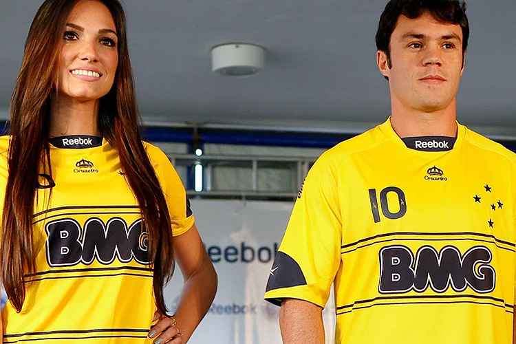 Em 2010, antes do torneio realizado na África do Sul, o clube também homenageou a Seleção Brasileira