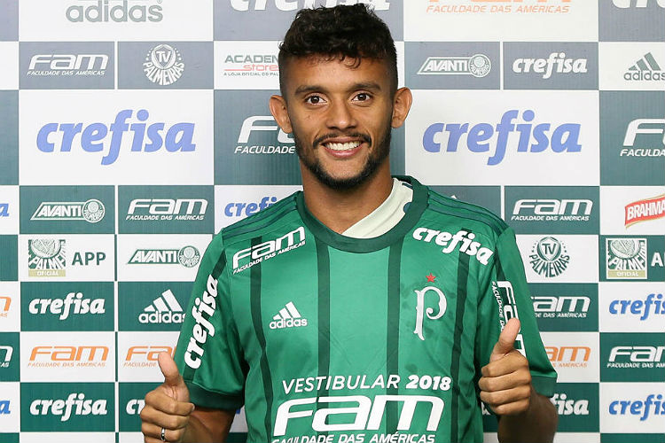 Jogador entrou na Justiça contra o Fluminense em dezembro para exigir cerca de R$ 9 milhões