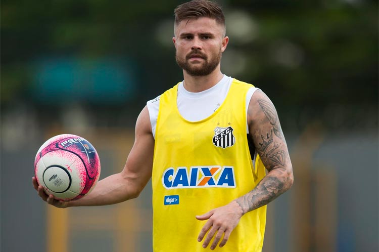 Atacante Eduardo Sasha tem cinco gols em 12 jogos pelo Santos na atual temporada