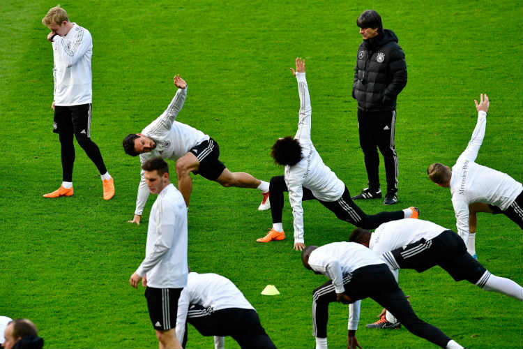 Joaquim Löw destacou que 7 a 1 já ficou para trás e elogiou técnico Tite