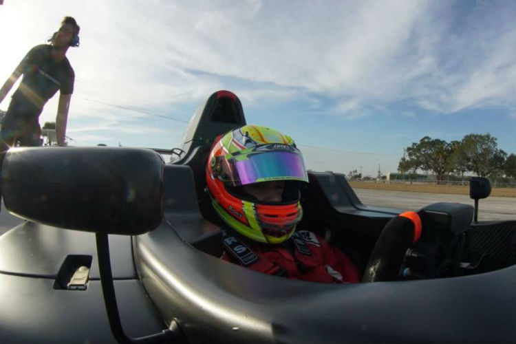 Eduardo Barrichello tem apenas 16 anos e inicia primeira temporada na Fórmula 4 norte-americana