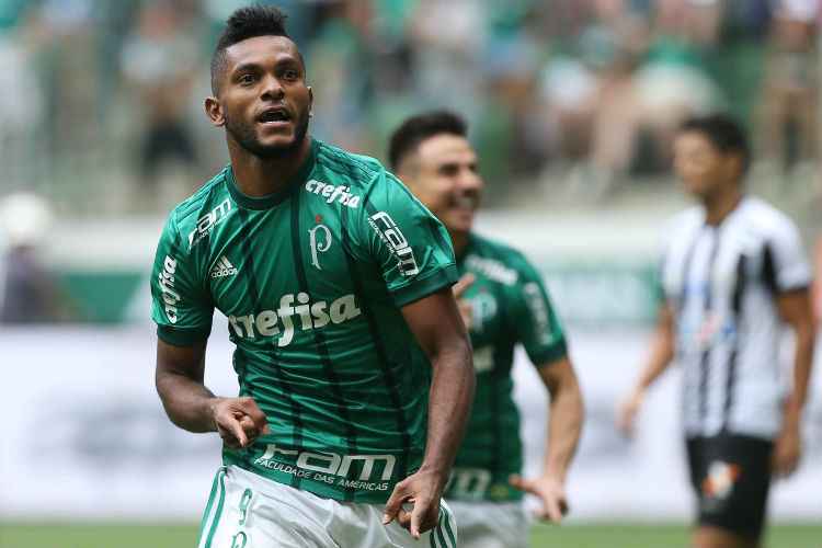 Borja balançou as redes frente a Santos (foto), São Paulo e, na final do Paulista, contra o Corinthians