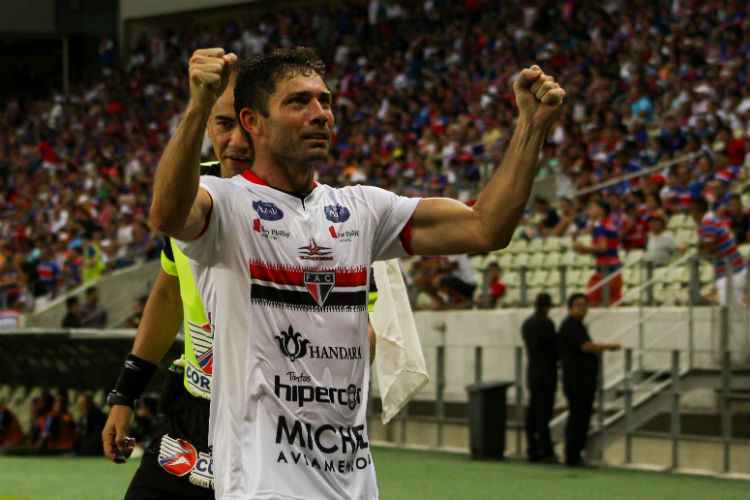 Mota, de 37 anos, passou pelo Cruzeiro em 2003 e atua pelo Ferroviário desde a temporada passada