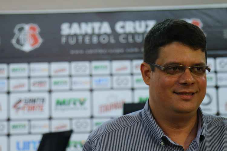 Fred: "Dentro da projeção inicial, com chegada de Rorbert e Carlinhos, formamos uma espinha sólida"