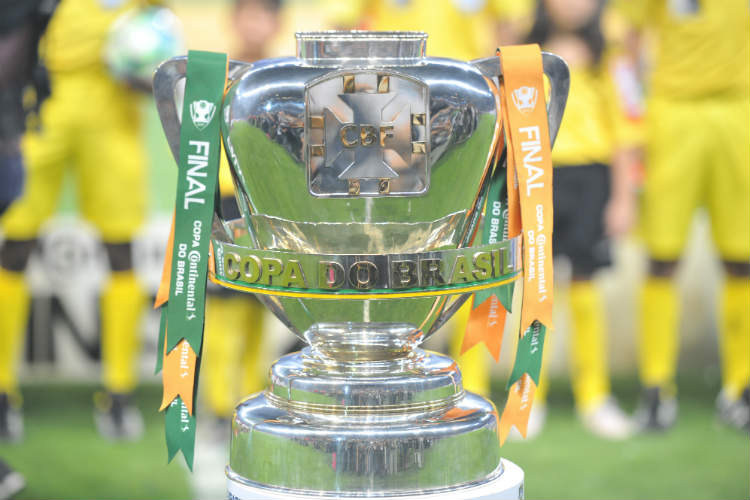 Com a definição dos jogos da quarta fase, a Copa do Brasil conhece nesta sexta os confrontos das oitavas