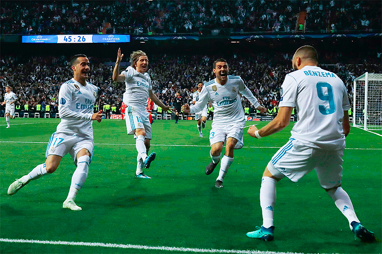 Com dois gols de Benzema, o Real Madrid empatou com o Bayern de Munique e avançou à final da Liga