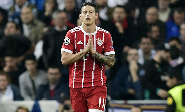 James Rodríguez fez o gol de empate do Bayern de Munique, mas, em respeito ao ex-clube, não comemorou