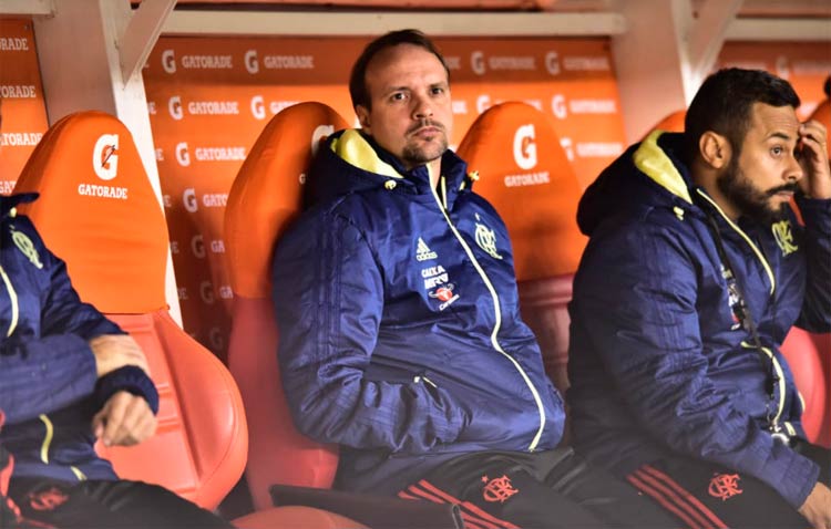 Maurício Souza valorizou o fato de que o Flamengo ainda está invicto nesta Libertadores