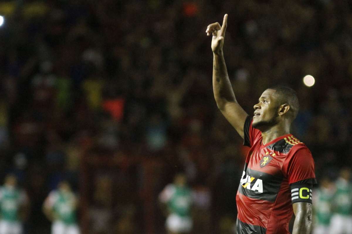 Em entrevista ao Superesportes, Anselmo conta como receber braçadeira de capitão foi uma surpresa