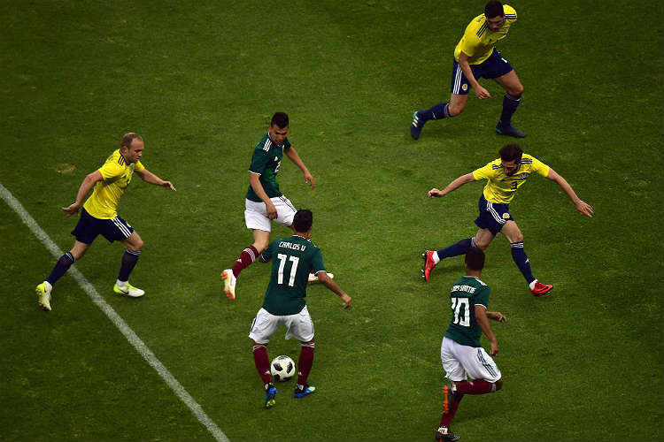 México venceu a Escócia por 1 a 0 no amistoso que marcou a despedida do time do país antes da Copa