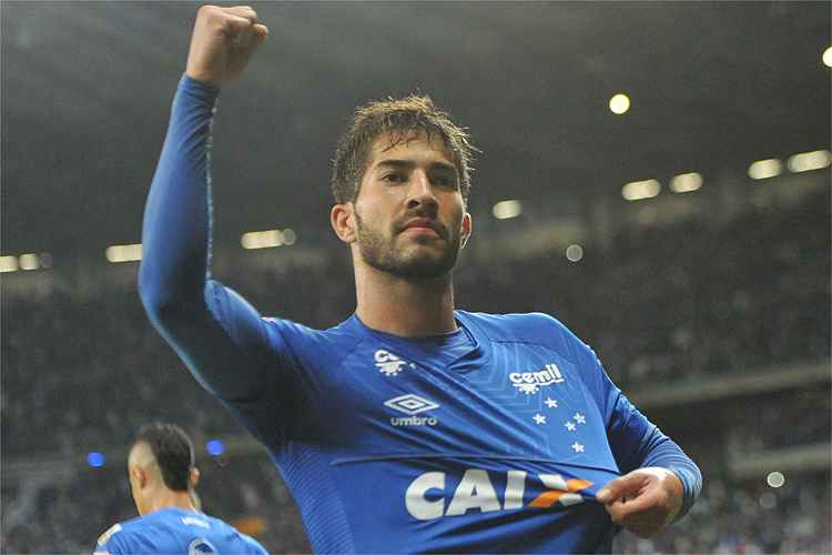 Lucas Silva conquistou espaço no time titular do Cruzeiro: em 17 jogos no ano, ele marcou um gol