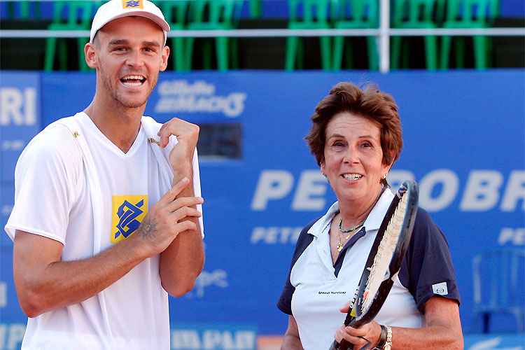 Ao lado de Guga, em fevereiro de 2004, durante o Brasil Open: dois maiores nomes do tênis no país