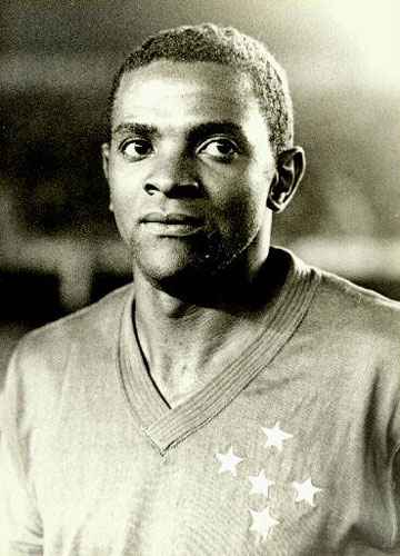 Zé Carlos jogou pelo Cruzeiro de 1965 a 1977