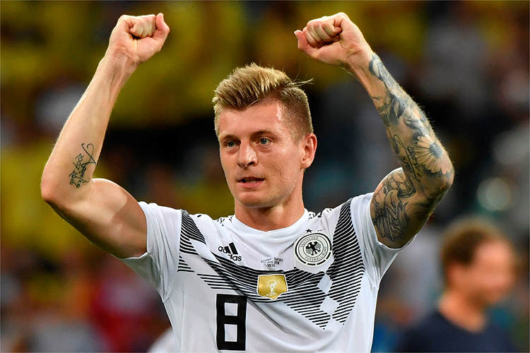 Golaço de falta de Toni Kroos garantiu vitória da Alemanha sobre a Suécia por 2 a 1