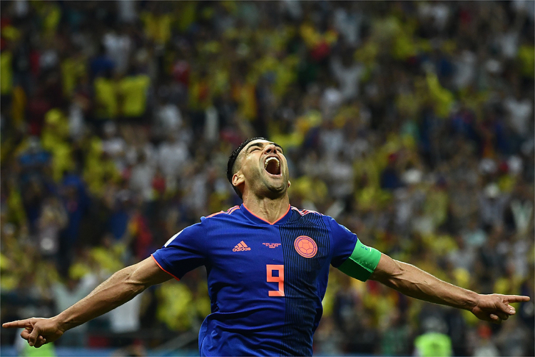 Falcao García marcou um dos gols da Colômbia na goleada por 3 a 0 sobre a Polônia de Lewandowski