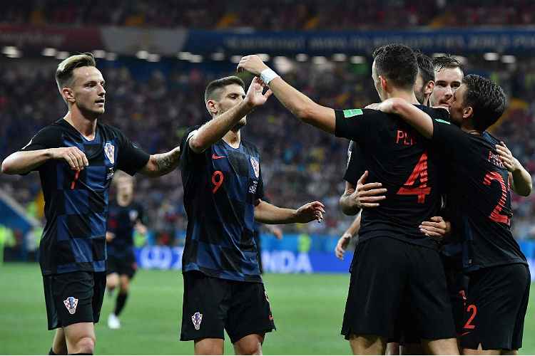 Croácia entrou com um time misto contra a Islândia, sem nomes como Subasic, Vrsaljko e Mandzukic