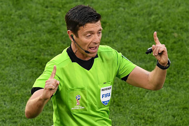 Gianluca já apitou duas partidas nesta Copa do Mundo: Portugal x Espanha e Japão x Senegal