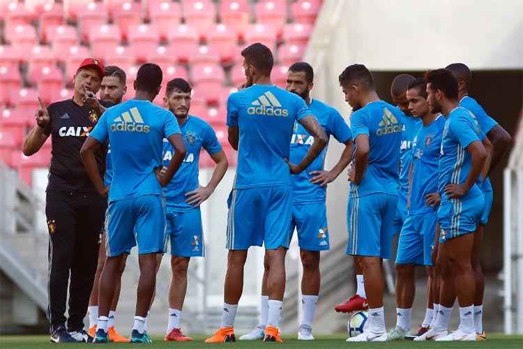 Sport é um dos seis times da Série A que não perdeu peça para exterior, mas tem alerta ligado