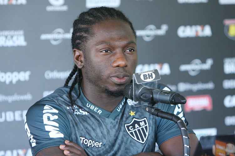 Na véspera de possível estreia no Atlético, Chará concedeu entrevista na Cidade do Galo
