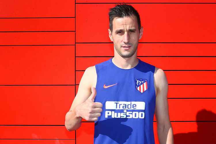 Atlético de Madrid anunciou nesta quinta-feira a contratação do atacante Nikola Kalinic