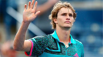 Alexander Zverev comemora vitória sobre Daniil Medvedev em Toronto: alemão nas quartas